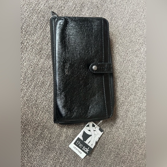 The Sak Black Leather Clutch Wallet - Picture 1 of 9